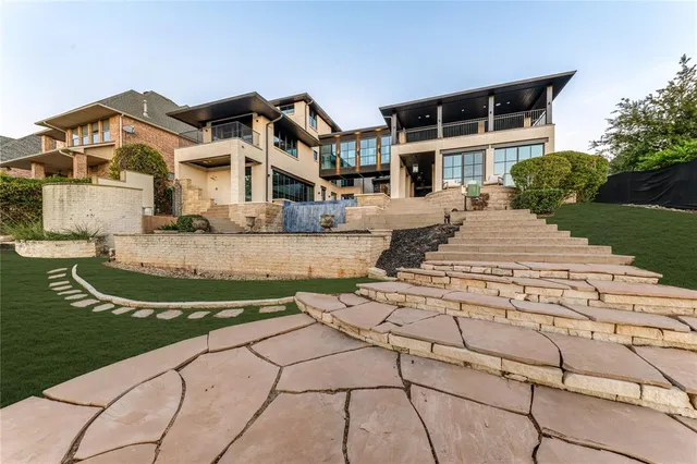 $4,250,000 | 3111 Lake Creek Drive, Highland Village, TX 75077