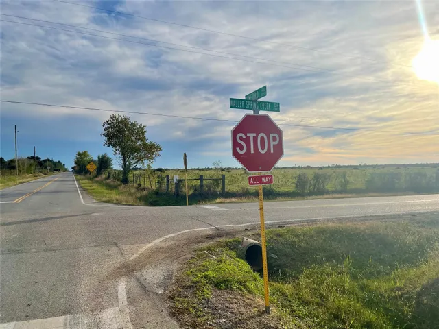 $6,000,000 | 0 Binford Road, Waller, TX 77484