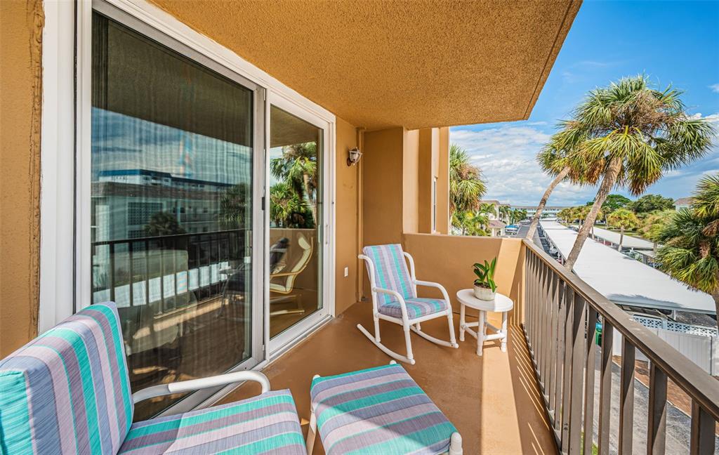 9 Haig Place, Unit 312 Dunedin, FL 34698 - Photo 10 of 67