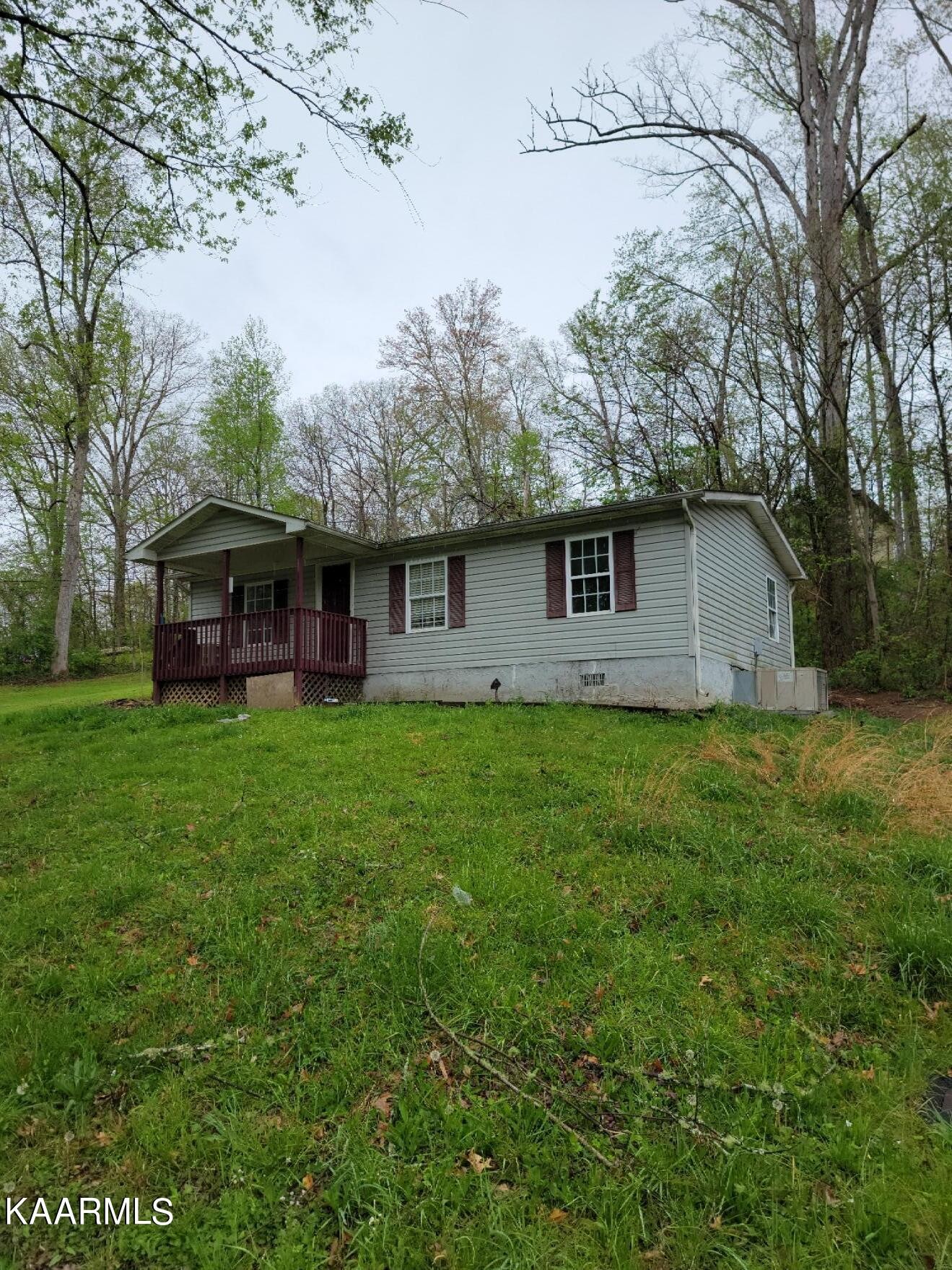 132 Forest Road Oliver Springs, TN 37840 - Photo 1 of 12 Gallery Image 1