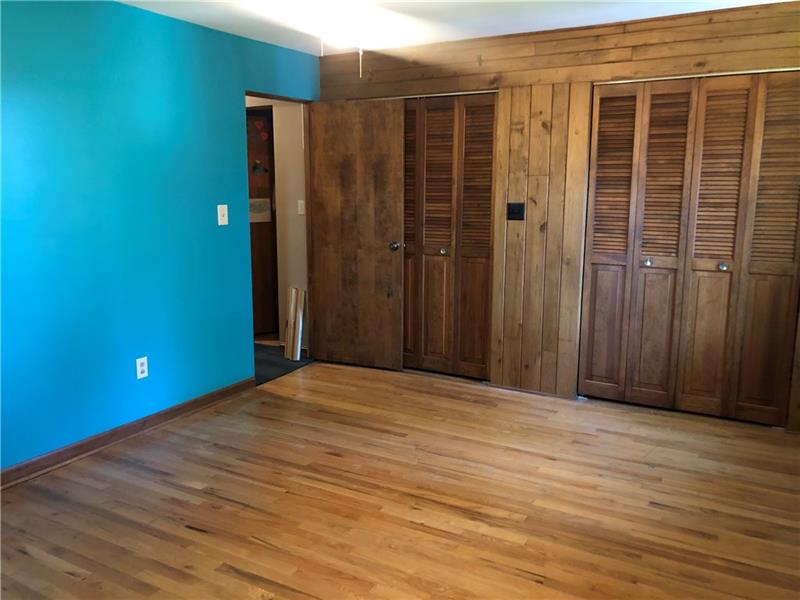 612 Edgewood Road Pittsburgh, PA 15221 - Photo 19 of 20 Gallery Image 19