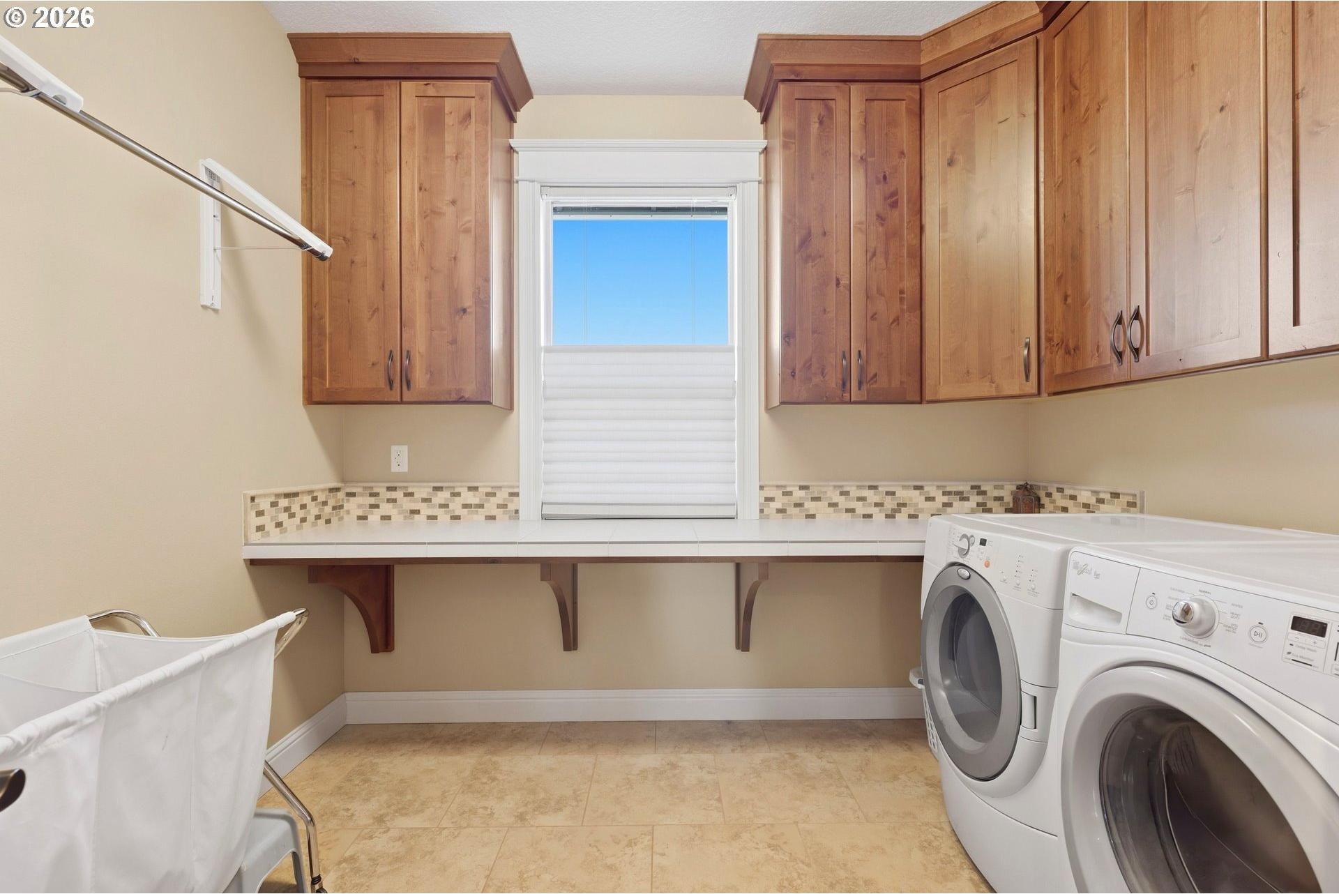 13306 Southeast Kanne Road Happy Valley, OR 97086 - Photo 34 of 48 Laundry