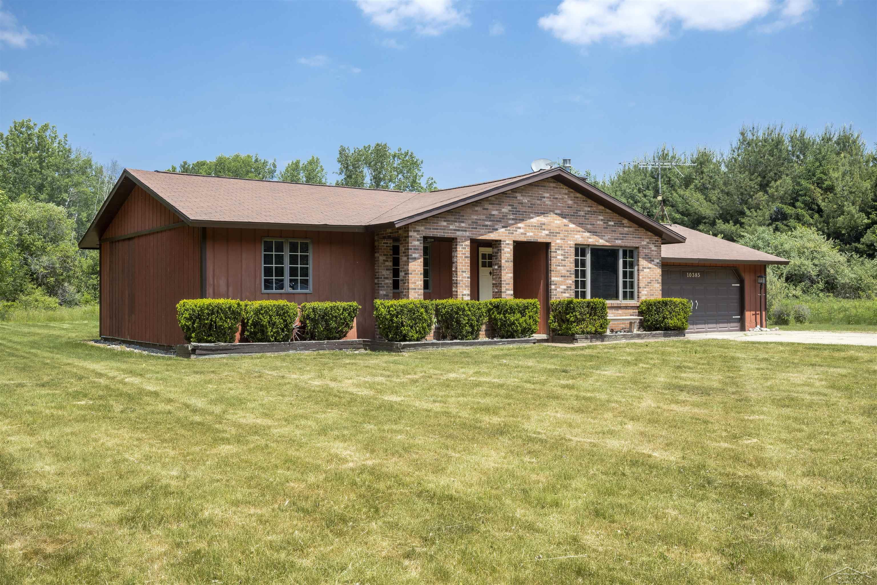 10385 East Coleman Road Coleman, MI 48618 - Photo 39 of 39 Gallery Image 39