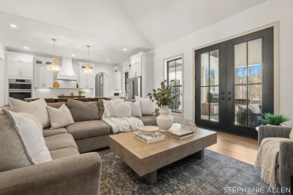 $899,999 | 5467 Cline Road, Fruitport, MI 49415