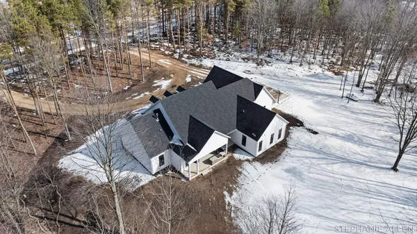 $899,999 | 5467 Cline Road, Fruitport, MI 49415