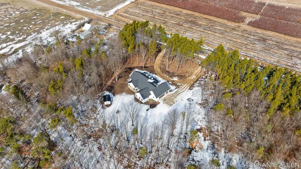 $899,999 | 5467 Cline Road, Fruitport, MI 49415