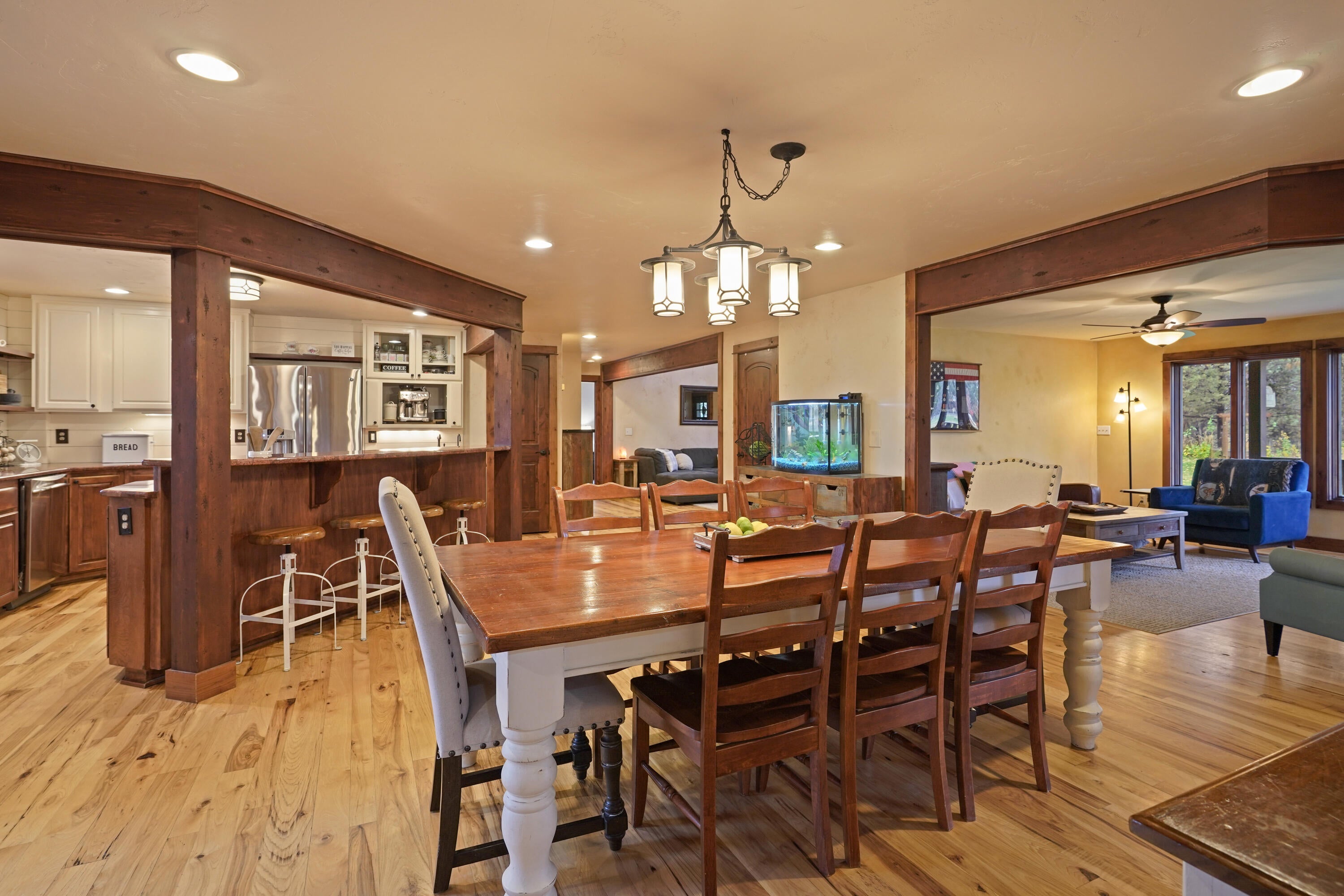 63520 Cricketwood Road Bend, OR 97701 - Photo 28 of 84 DSC04674