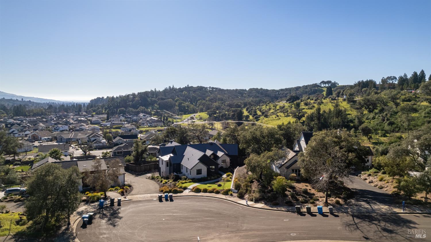 3512 Hanover Place Santa Rosa, CA 95404 - Photo 6 of 7 Facing View