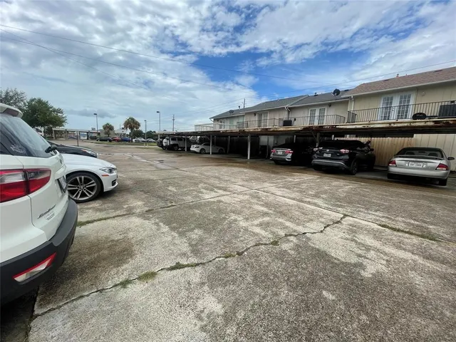 a car parked in front of a building