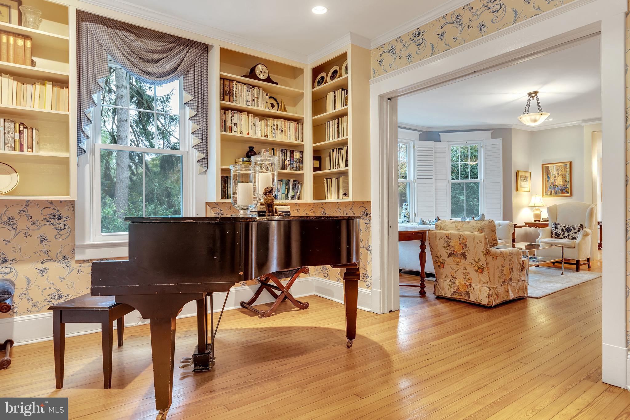 7506 Brookville Road Chevy Chase, MD 20815 - Photo 5 of 49 Music room or office