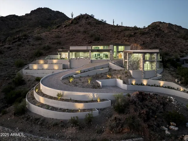 $11,995,000 | 6800 North 39th Place, Paradise Valley, AZ 85253