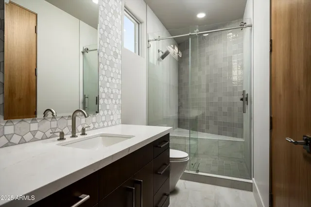 $11,995,000 | 6800 North 39th Place, Paradise Valley, AZ 85253