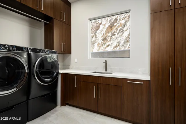 $11,995,000 | 6800 North 39th Place, Paradise Valley, AZ 85253