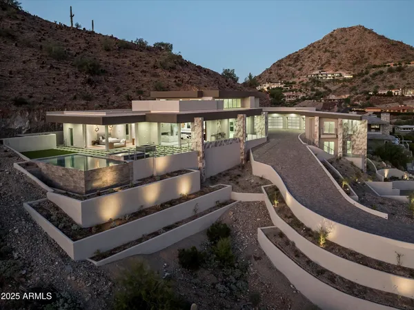 $10,999,000 | 6800 North 39th Place, Paradise Valley, AZ 85253