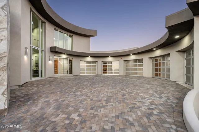 $11,995,000 | 6800 North 39th Place, Paradise Valley, AZ 85253