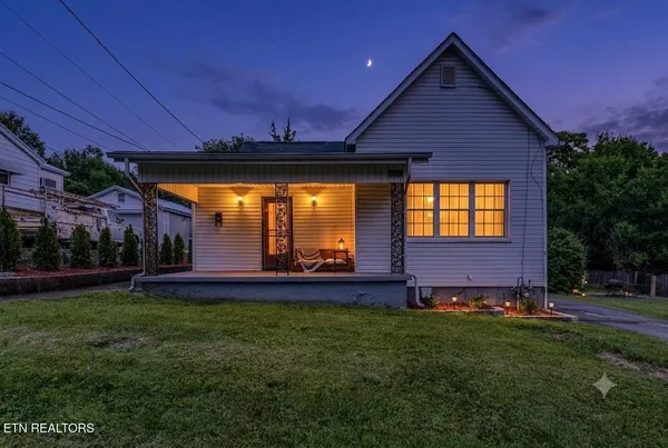 $270,000 | 2729 Barton Street, Knoxville, TN 37917