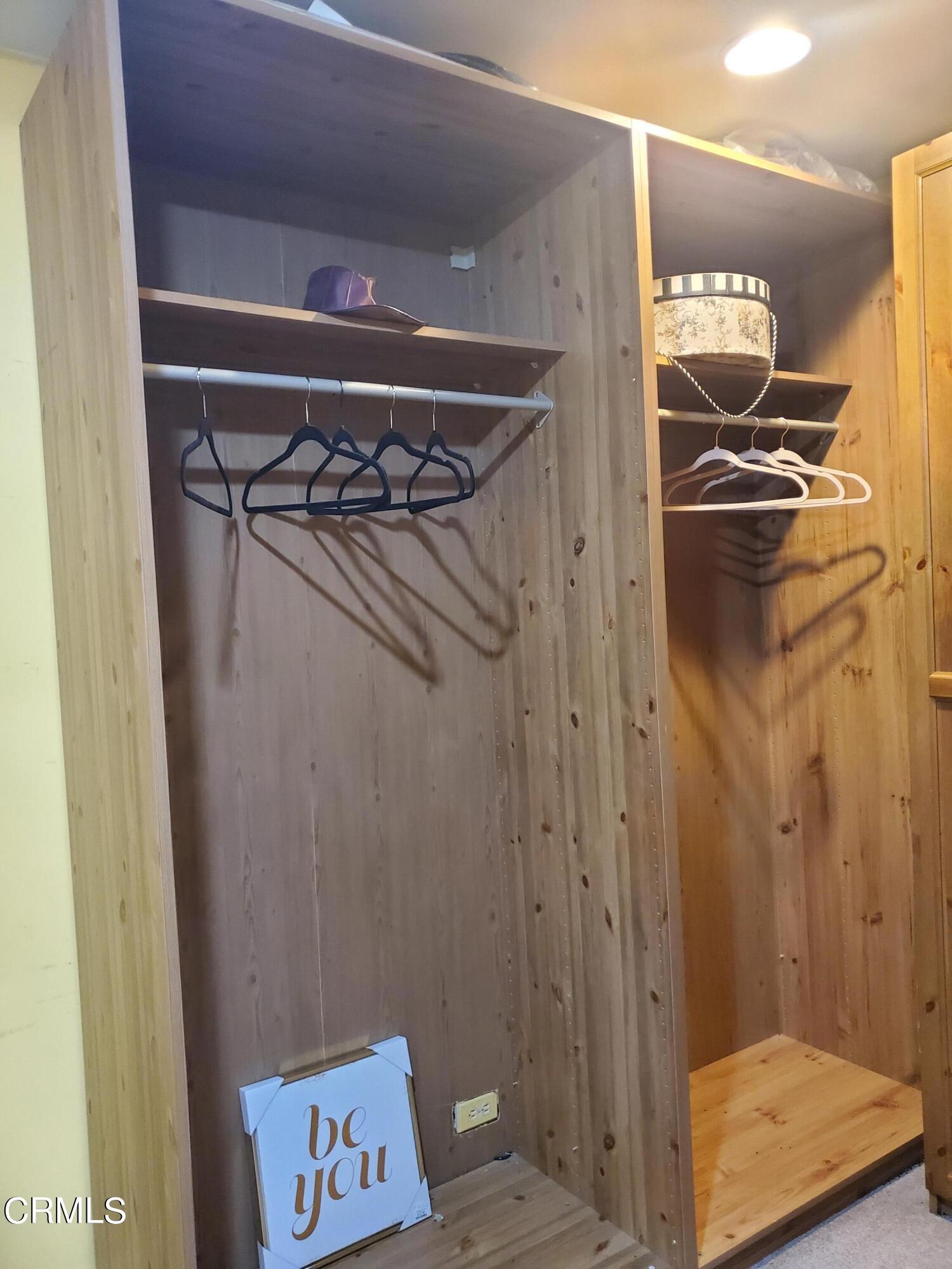 905 Chapman Avenue Pasadena, CA 91103 - Photo 13 of 20 a view of walk in closet