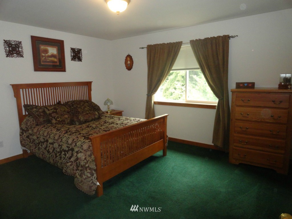 1158 Portage Road Camano Island, WA 98282 - Photo 12 of 25 Gallery Image 12