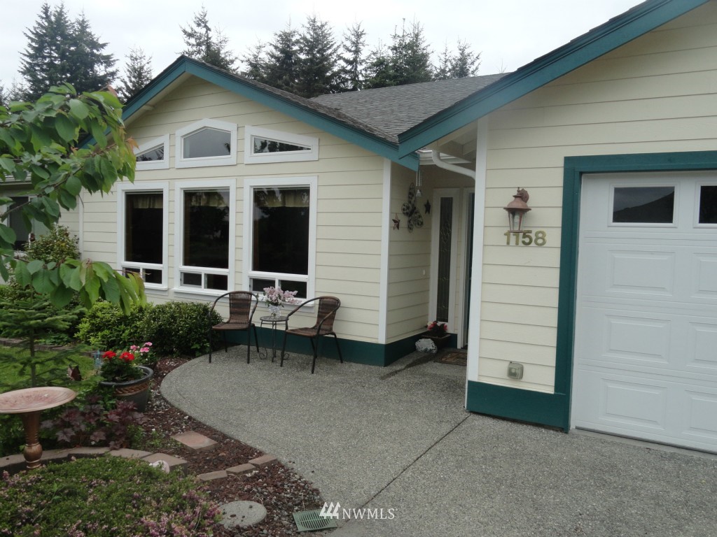 1158 Portage Road Camano Island, WA 98282 - Photo 3 of 25 Gallery Image 3