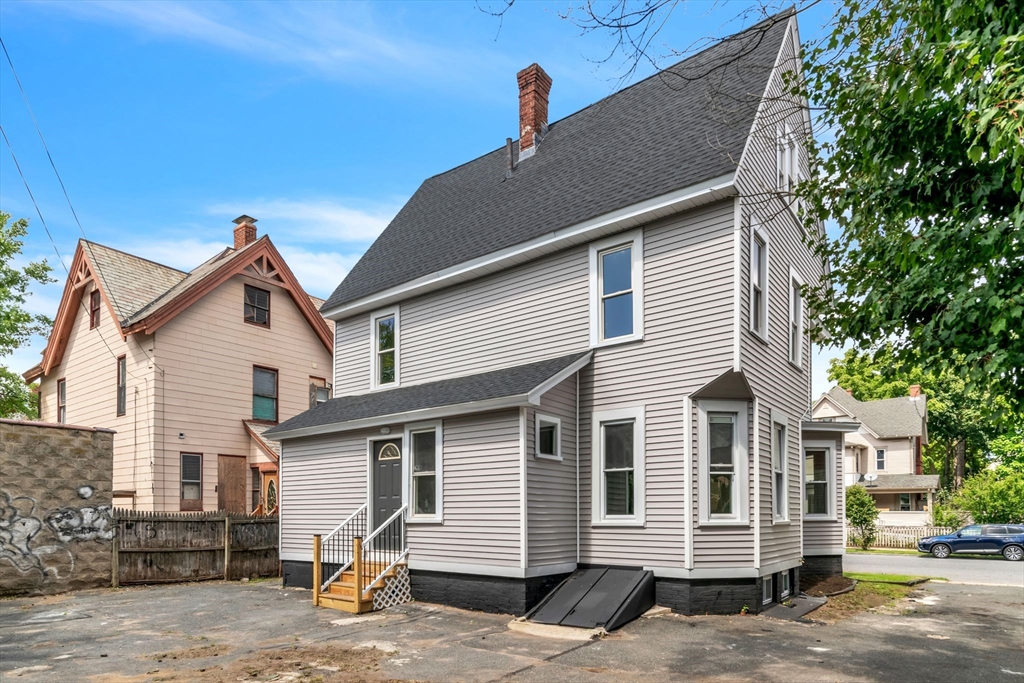 54 Princeton Street Springfield, MA 01109 - Photo 39 of 39 Gallery Image 39