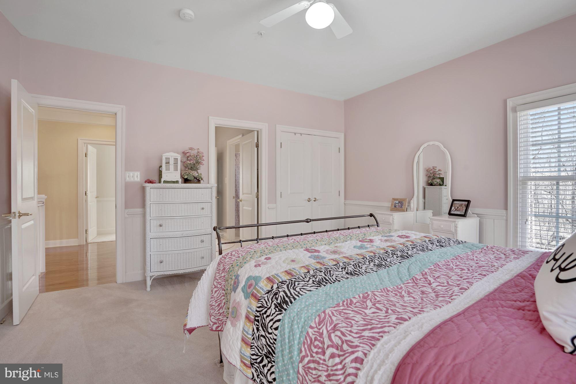 17501 Nesbitt Farm Lane Sandy Spring, MD 20860 - Photo 35 of 61 with chair rail and ceilign fan