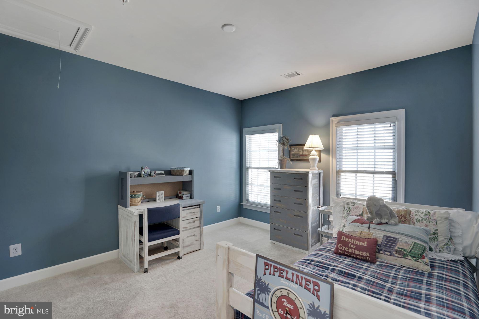 17501 Nesbitt Farm Lane Sandy Spring, MD 20860 - Photo 36 of 61 blue bedroom