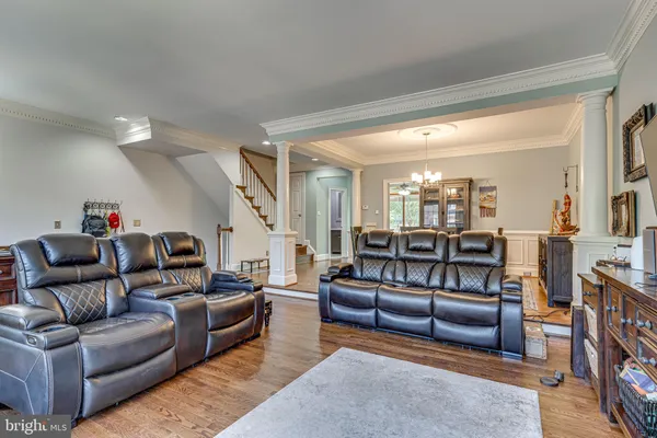 $3,900 | 10468 Breckinridge Lane, Fairfax, VA 22030