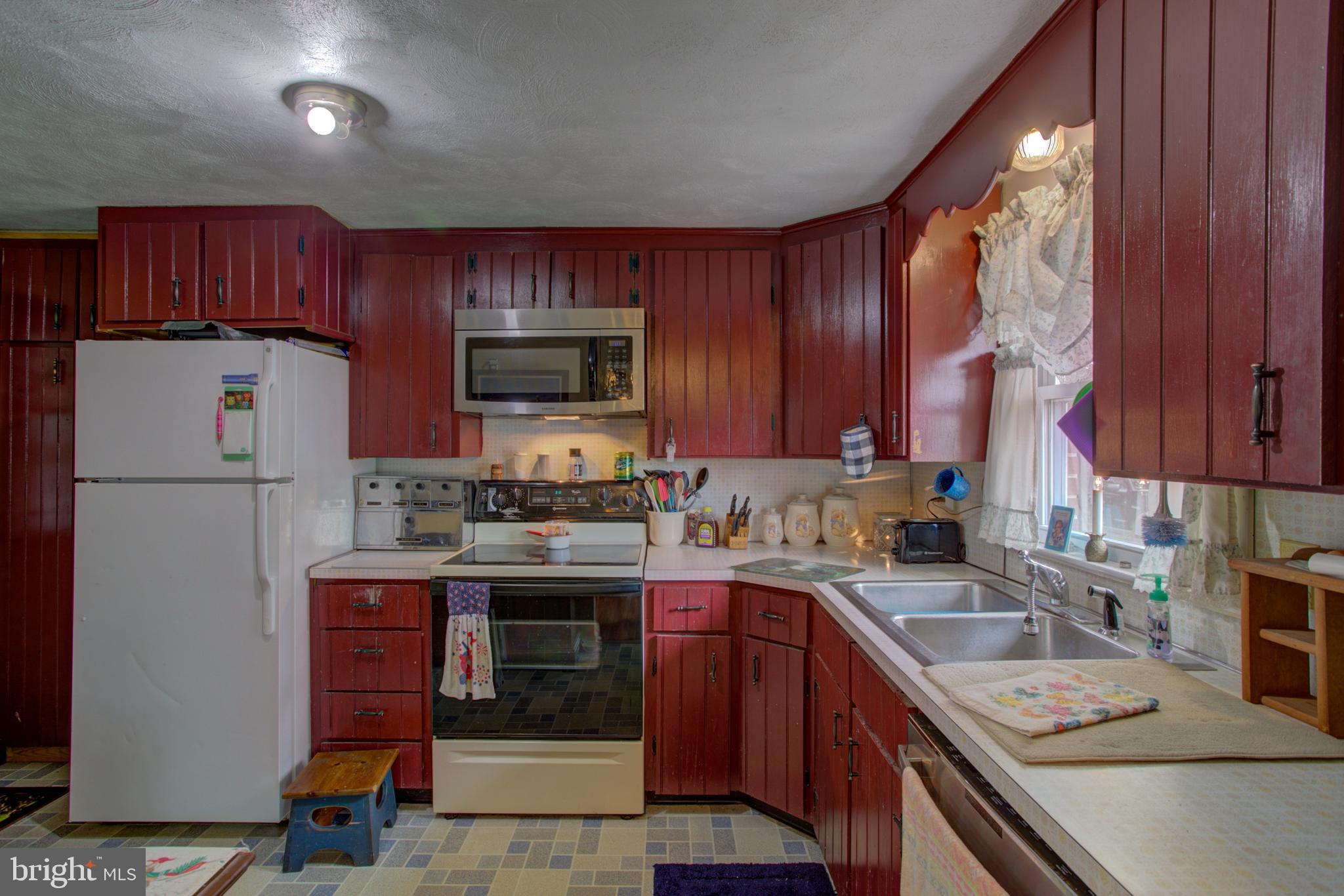 1716 River Road Marietta, PA 17547 - Photo 7 of 28 Gallery Image 7