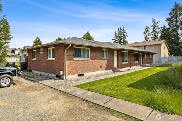 $550,000 | 710 127th Street South, Tacoma, WA 98444