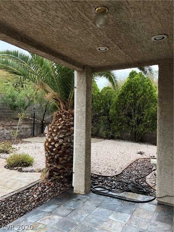 2403 Rue De Versailles Henderson, NV 89074 - Photo 11 of 21