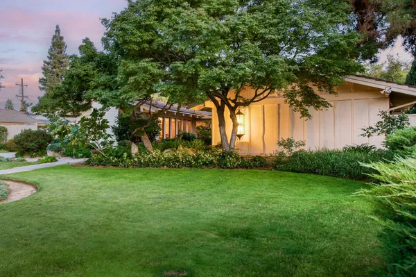 $724,500 | 1687 West Dovewood Avenue, Fresno, CA 93711