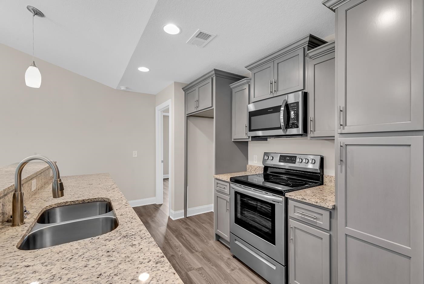 2509 Wise Road Conway, SC 29526 - Photo 13 of 31 Gallery Image 13