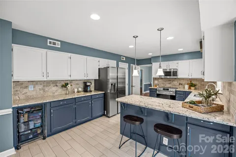 $675,000 | 9619 Radner Lane, Charlotte, NC 28277