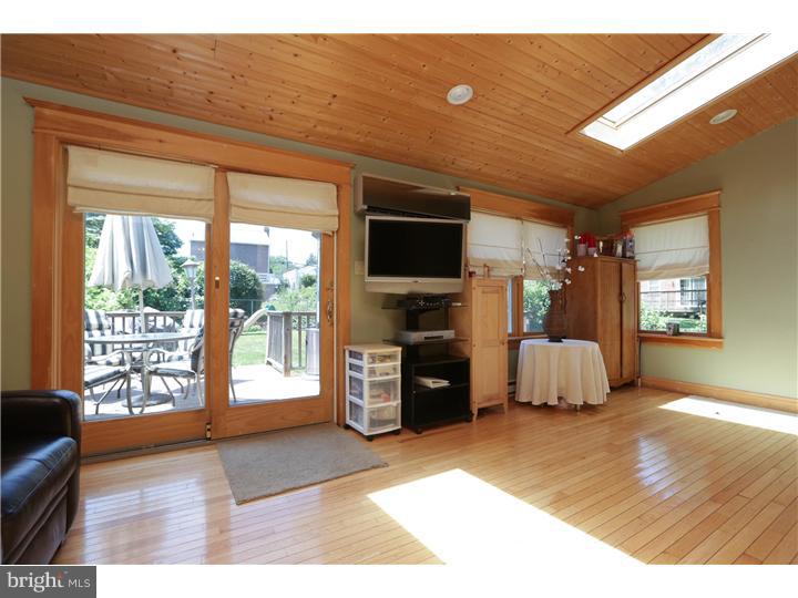 178 Woodbine Road Havertown, PA 19083 - Photo 8 of 25 Family Room