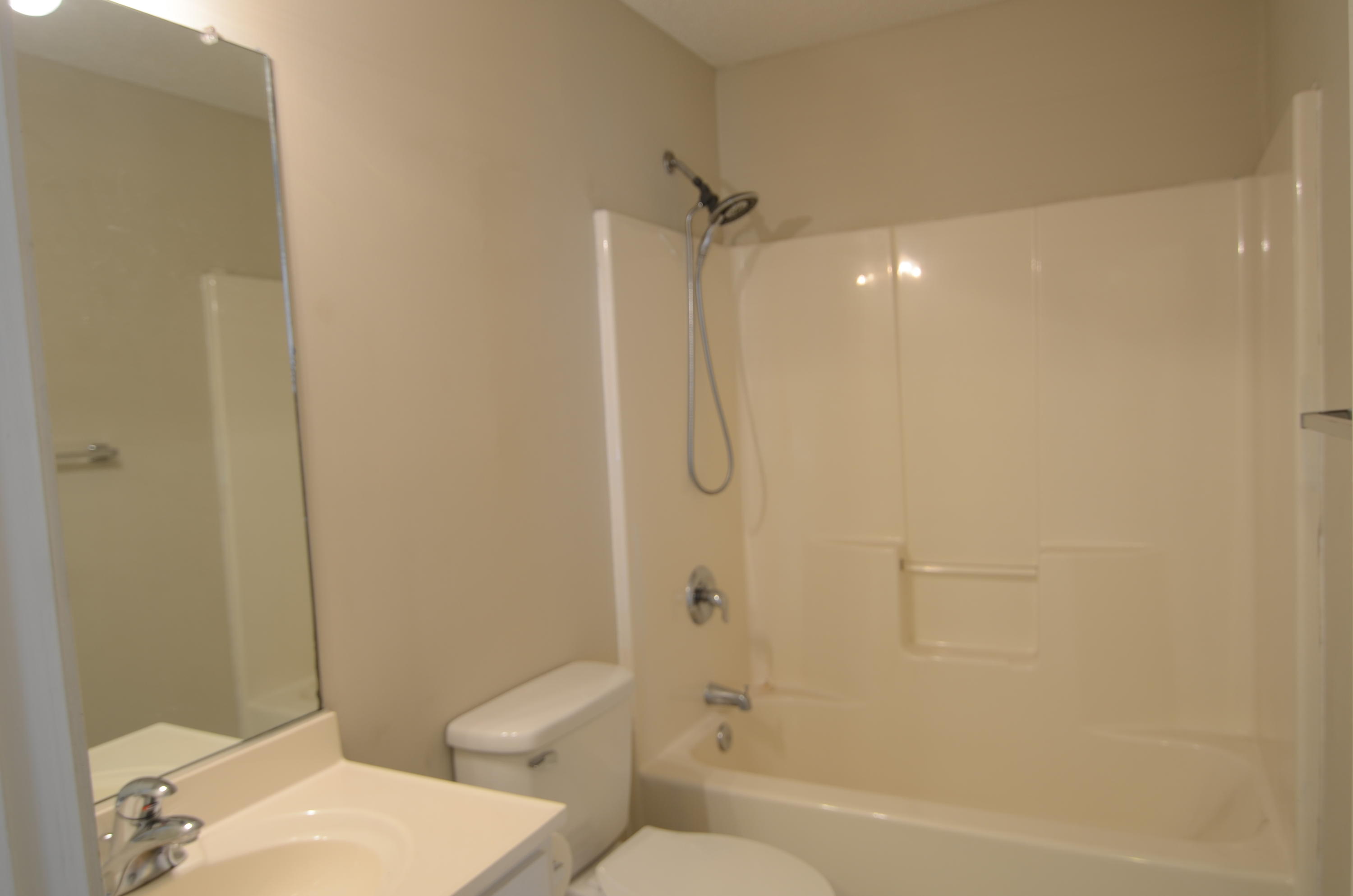 1913 Old Parsonage Road Charleston, SC 29414 - Photo 13 of 24 Full Bath - UnitA