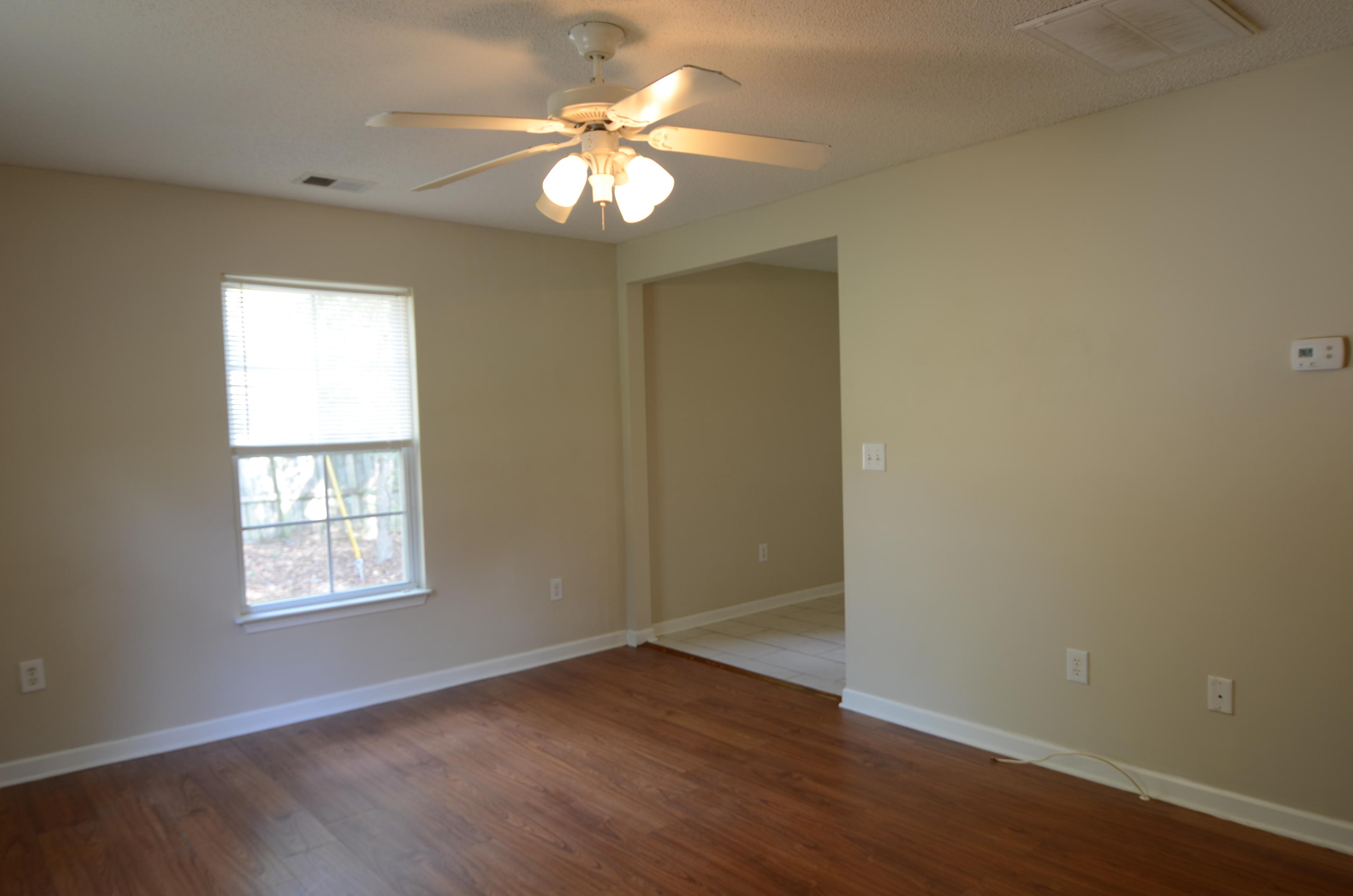 1913 Old Parsonage Road Charleston, SC 29414 - Photo 4 of 24 Living Room - UnitA