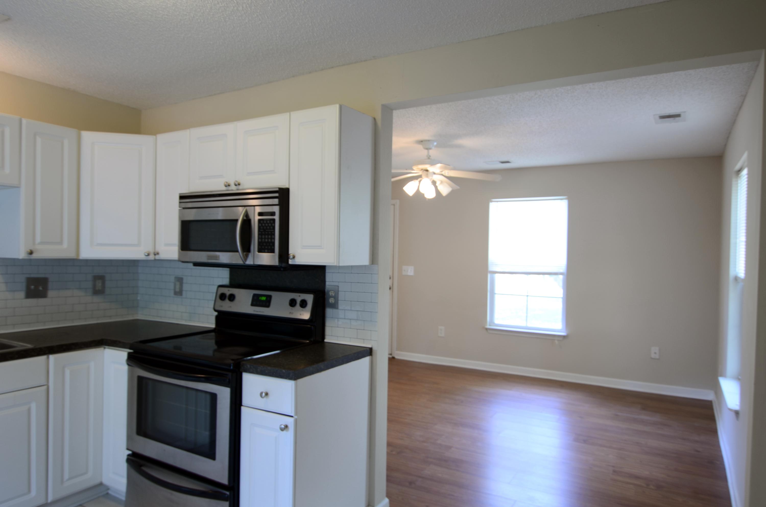 1913 Old Parsonage Road Charleston, SC 29414 - Photo 7 of 24 Kitchen - UnitA