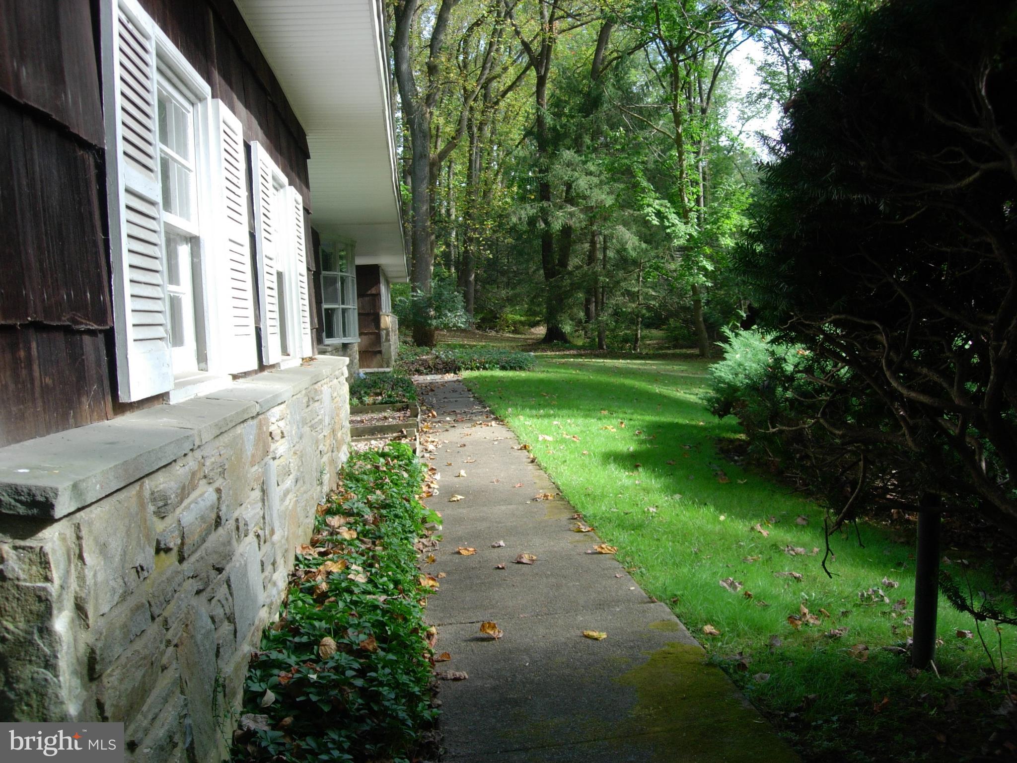 341 New Darlington Road Media, PA 19063 - Photo 3 of 16 Gallery Image 3