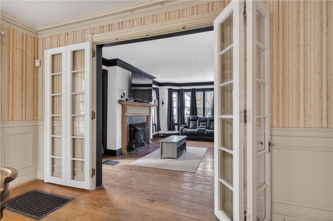 499 Hanover Street Fall River, MA 02720 - Photo 12 of 42