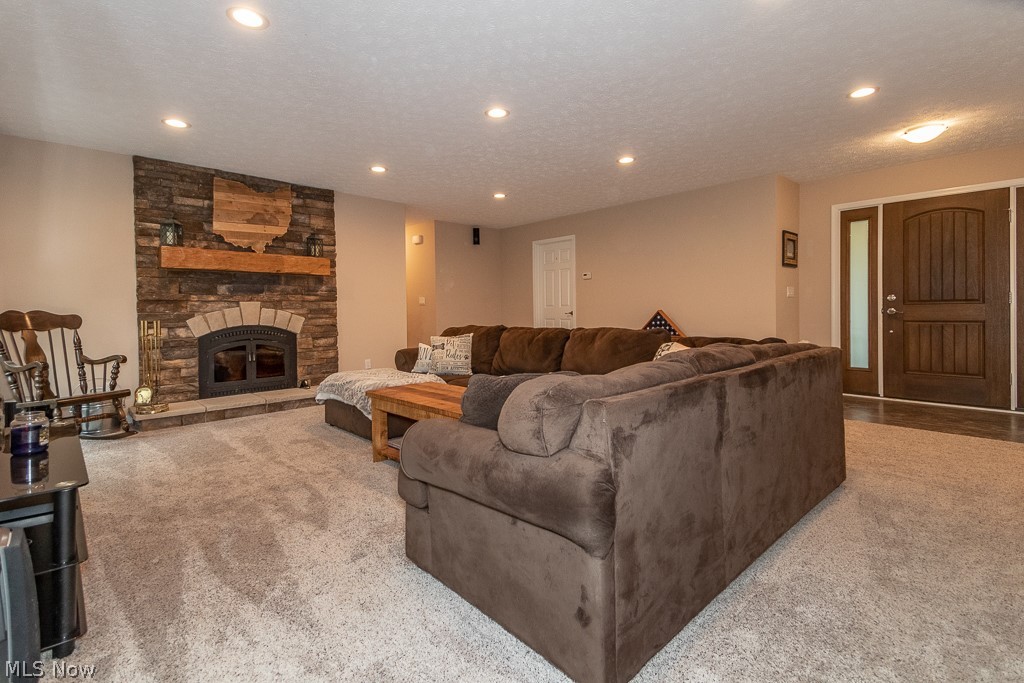 11745 Colburn Road Chardon, OH 44024 - Photo 7 of 34
