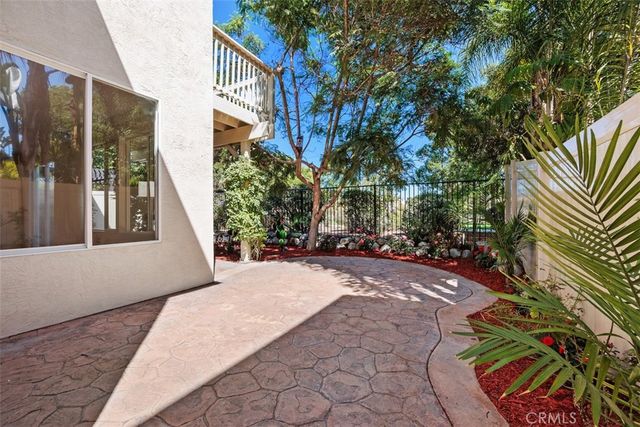 $1,800,000 | 4289 Calle Isabelino, San Diego, CA 92130