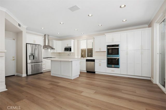 $1,800,000 | 4289 Calle Isabelino, San Diego, CA 92130