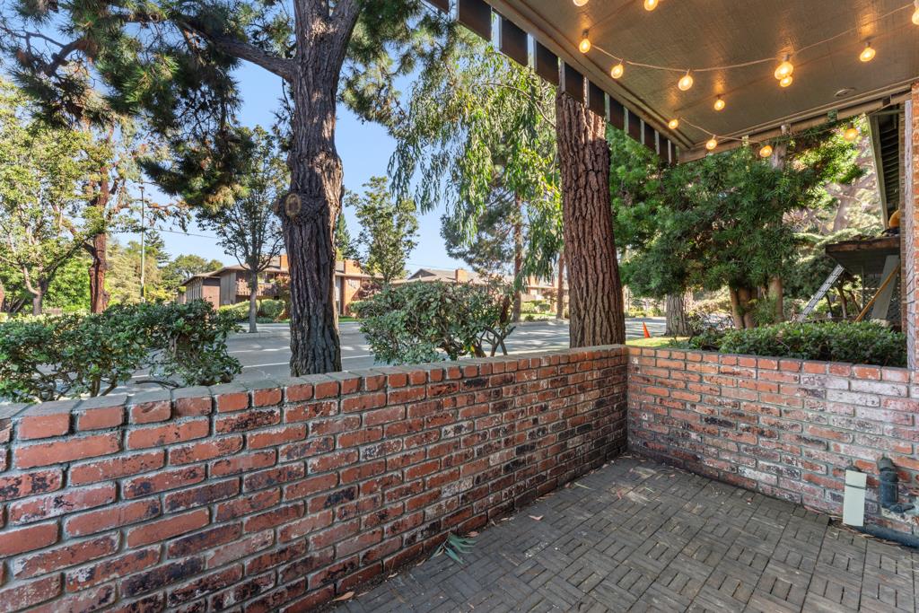 99 East Middlefield Road, Unit 41 Mountain View, CA 94043 - Photo 24 of 37 a view of outdoor space and yard