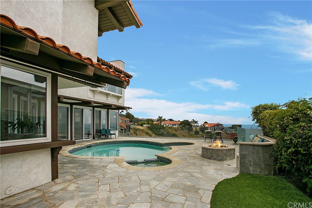 775 Kendall Drive Laguna Beach, CA 92651 - Photo 16 of 36