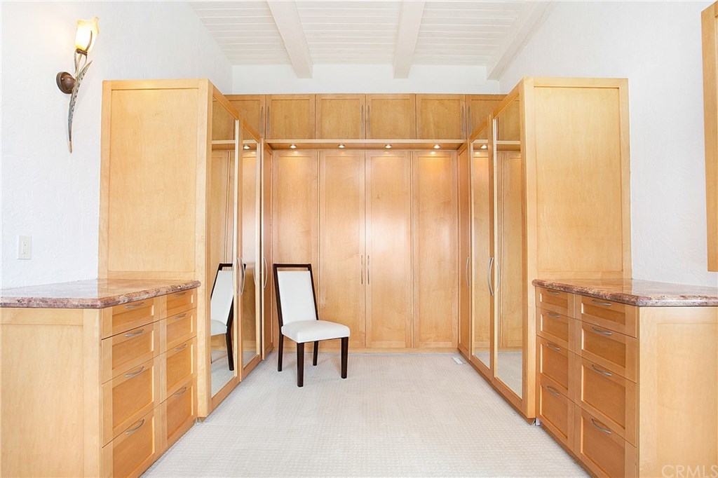 775 Kendall Drive Laguna Beach, CA 92651 - Photo 8 of 36