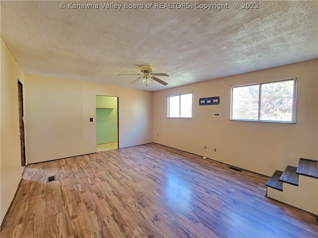 5432 Wintz Road Charleston, WV 25313 - Photo 9 of 20 Gallery Image 9