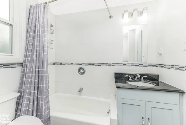 $675,000 | 4601 Henry Hudson Parkway West, Unit B11B14 | Riverdale