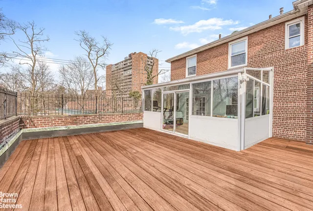 $675,000 | 4601 Henry Hudson Parkway West, Unit B11B14 | Riverdale