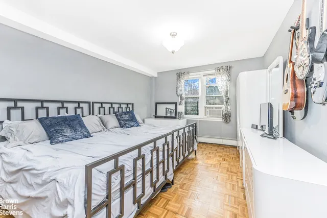 $675,000 | 4601 Henry Hudson Parkway West, Unit B11B14 | Riverdale