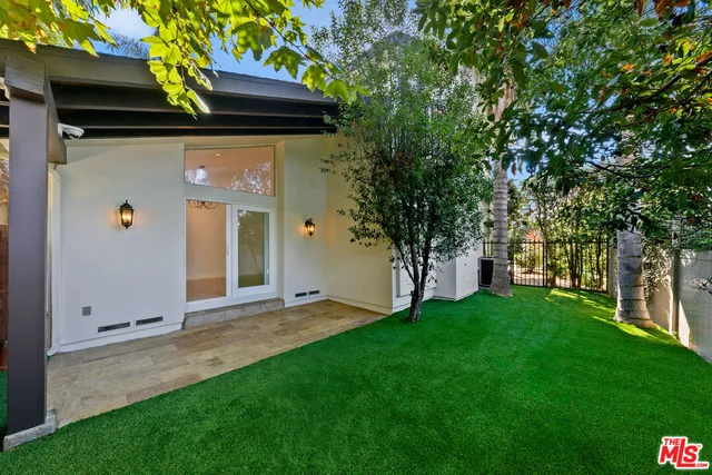 $2,675,000 | 30630 Morning View Drive, Malibu, CA 90265